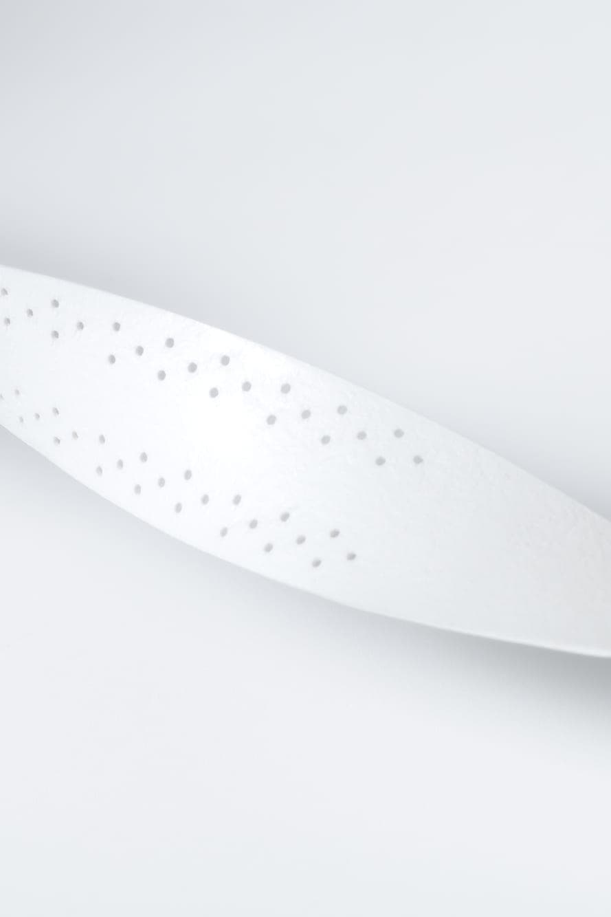 Tackly White